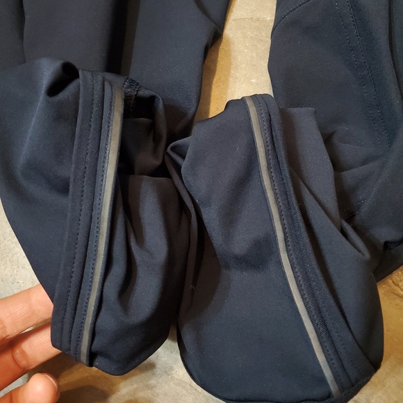 Lululemon ABC Pant Slim *Warpstreme. 30" inseam. Blue "True navy". Size 31. - Picture 8 of 14